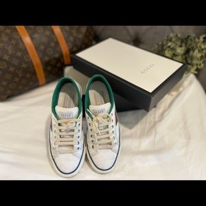 Women’s gucci tennis 1977 sneakers